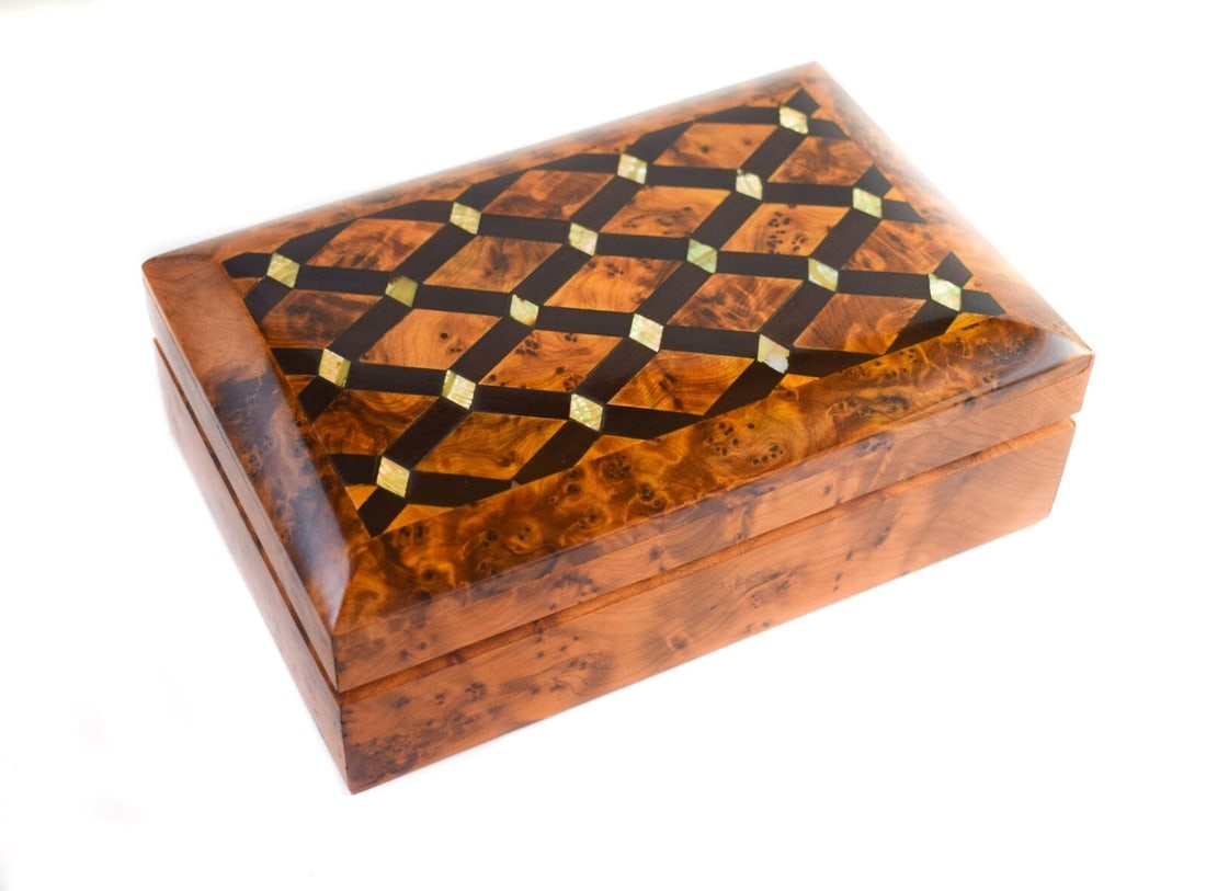 Thuya Burl Wood Jewelry Box – 7.75" × 5" × 2.75" - 2
