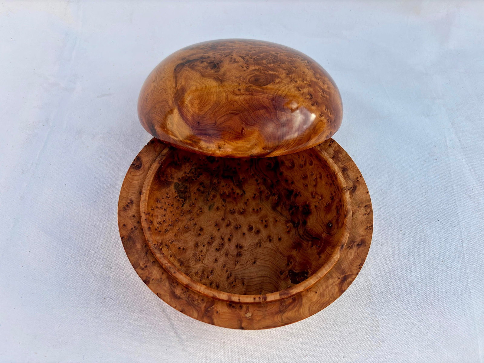 Lockable Inlaid Thuya Burl Wood Jewelry Box – 9 × 9" - 6