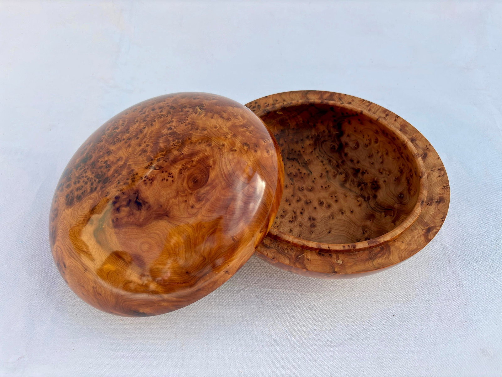 Lockable Inlaid Thuya Burl Wood Jewelry Box – 9 × 9" - 8