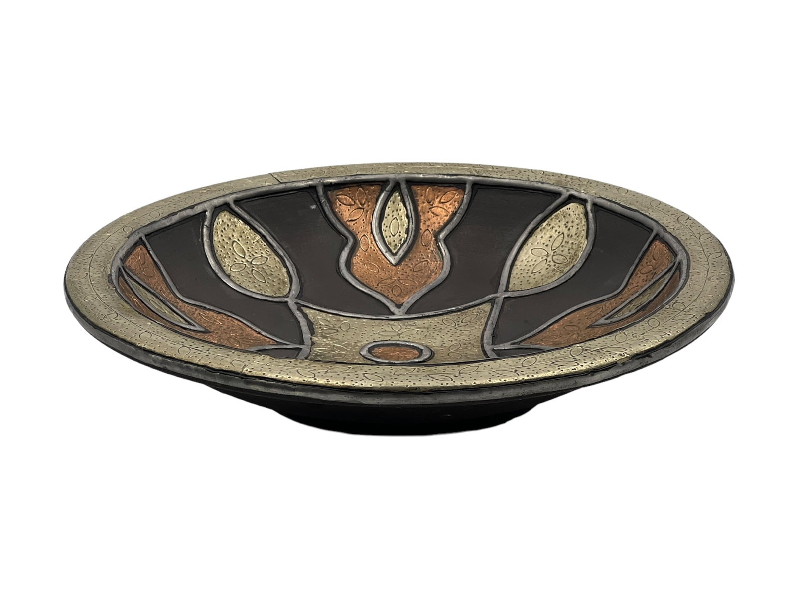 Handcrafted Copper-Tone Clay Pottery Plate – Natural Pigments - 2
