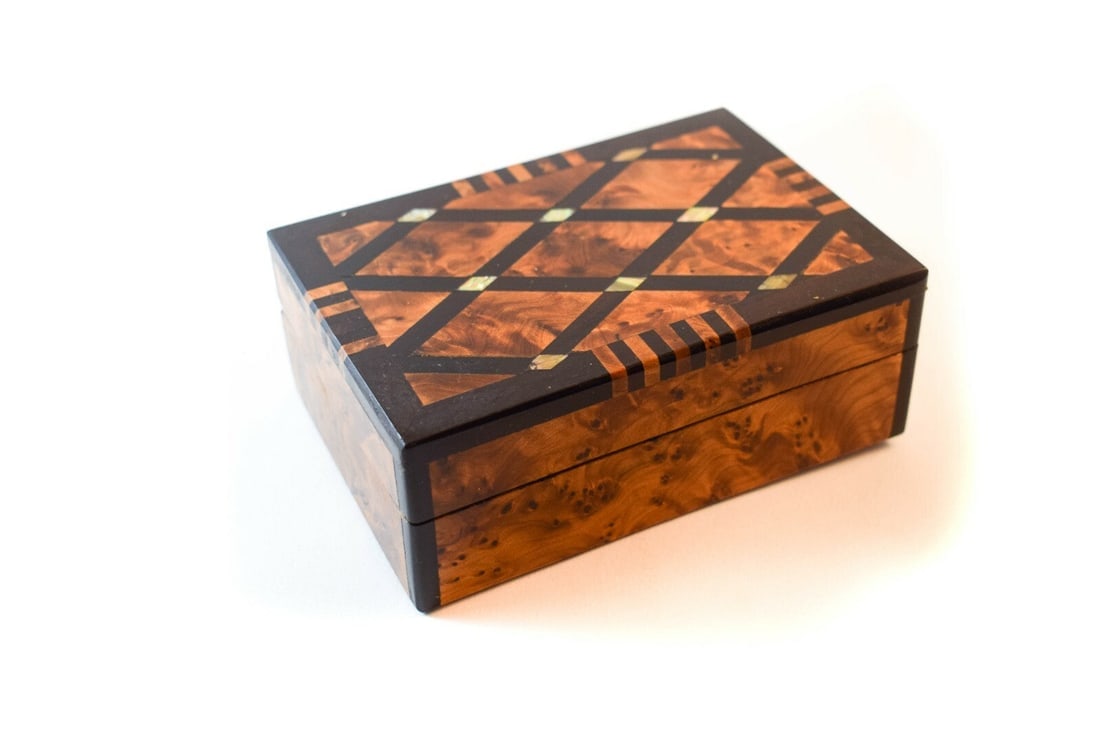 Handcrafted Thuya Burl Wood Jewelry Box - 5