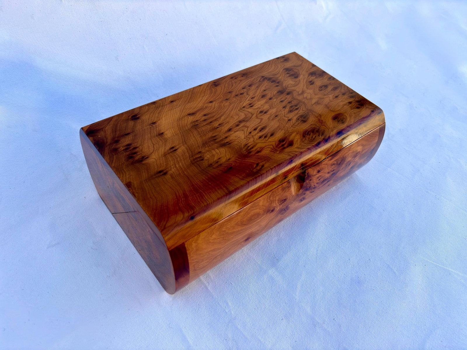 Lockable Thuya Burl Wood Jewelry Box – 10 × 7" - 2