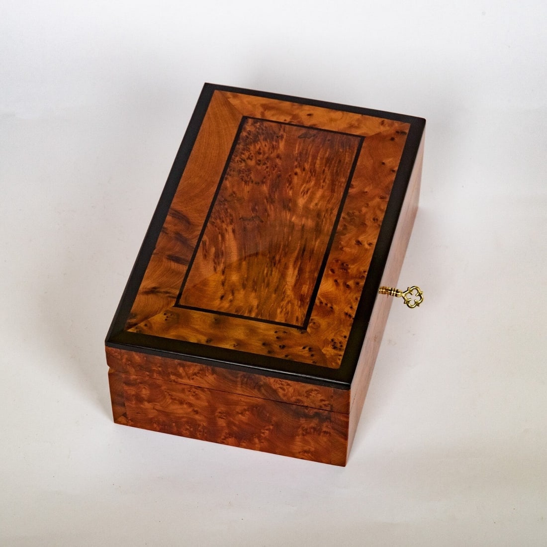 Lockable Thuya Burl Wood Jewelry Box – 8.3" × 5.5" × 3.15" - 7