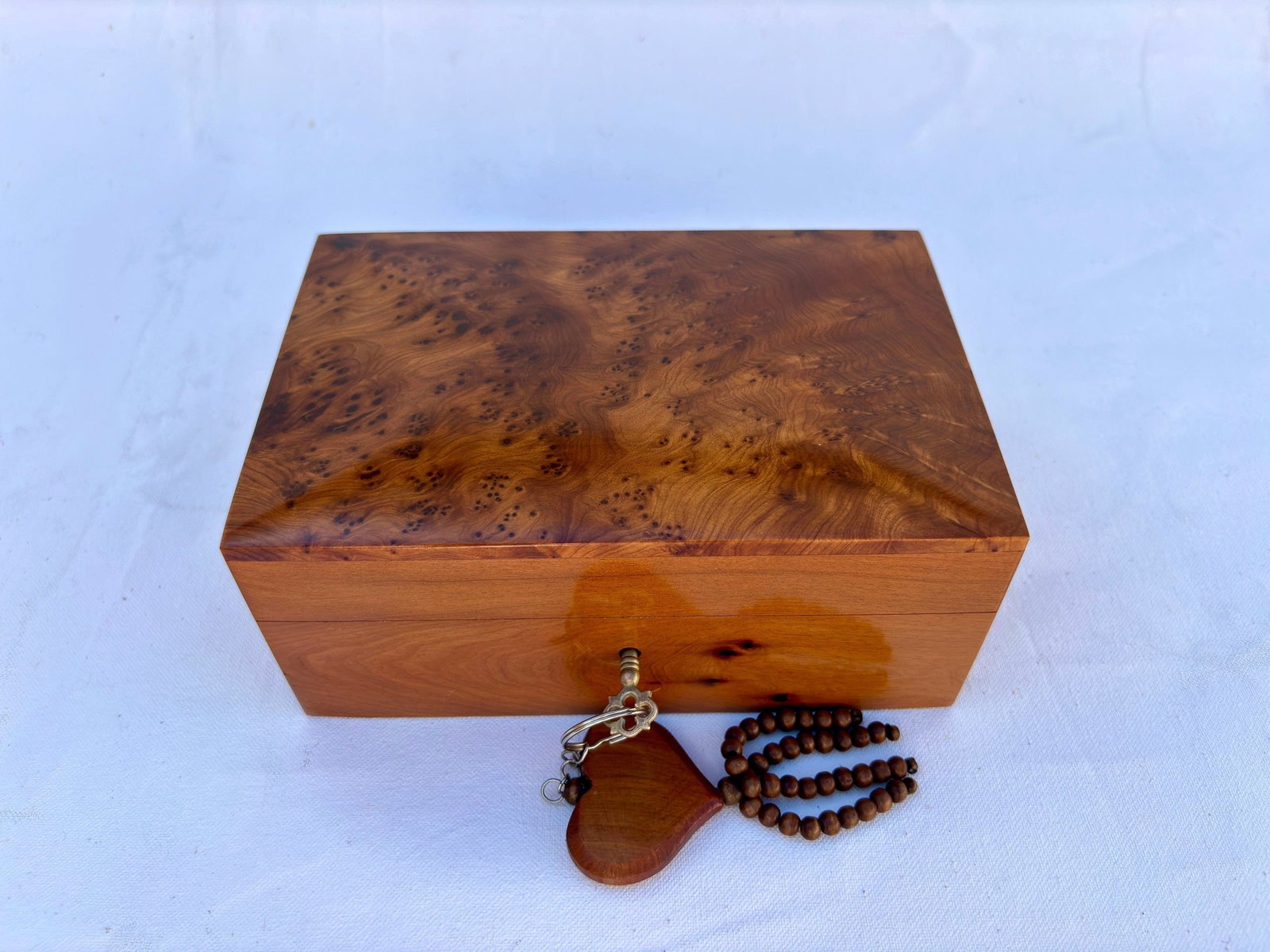 Lockable Thuya Burl Wood Jewelry Box – 7 × 4" - 4