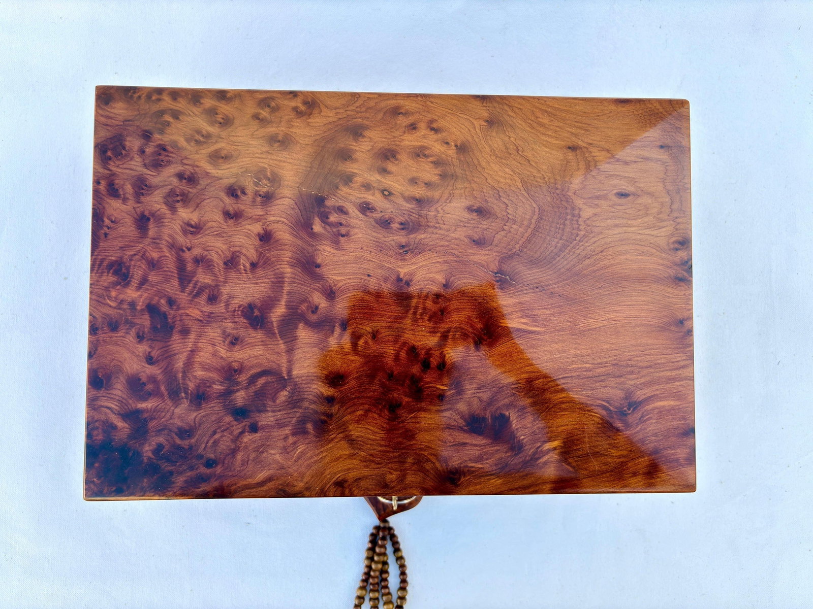 Lockable Thuya Burl Wood Jewelry Box – 12 × 8" - 5