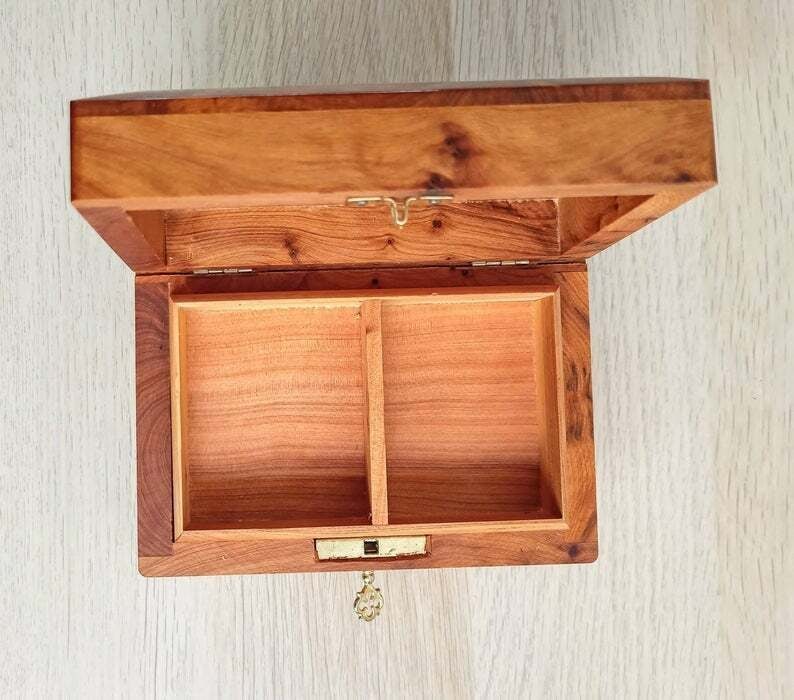 Handcrafted Thuya Burl Wood Jewelry Box - 2