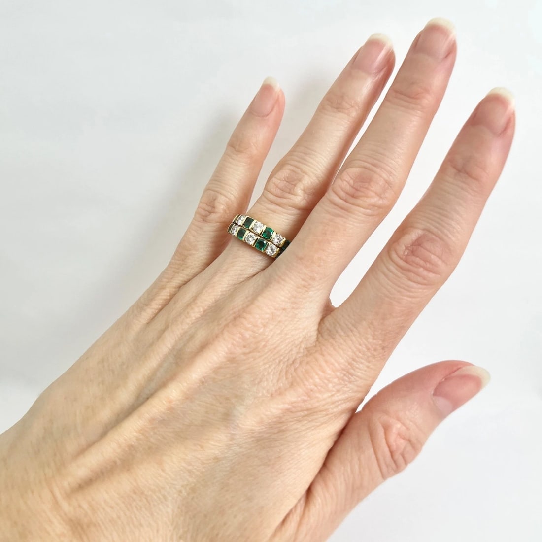 2-Row Emerald Diamond Gemlock-Set Band Ring 18K Yellow Gold, 1.86 CTW - 3