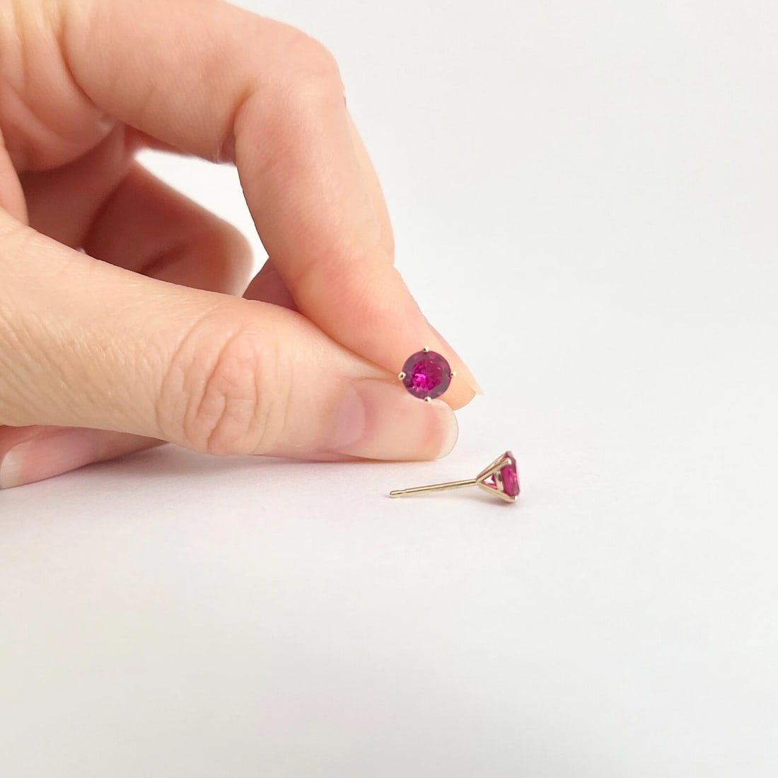 Round Red Quartz Gemstone Stud Earrings 14K Yellow Gold, 1.00 CTW - 2