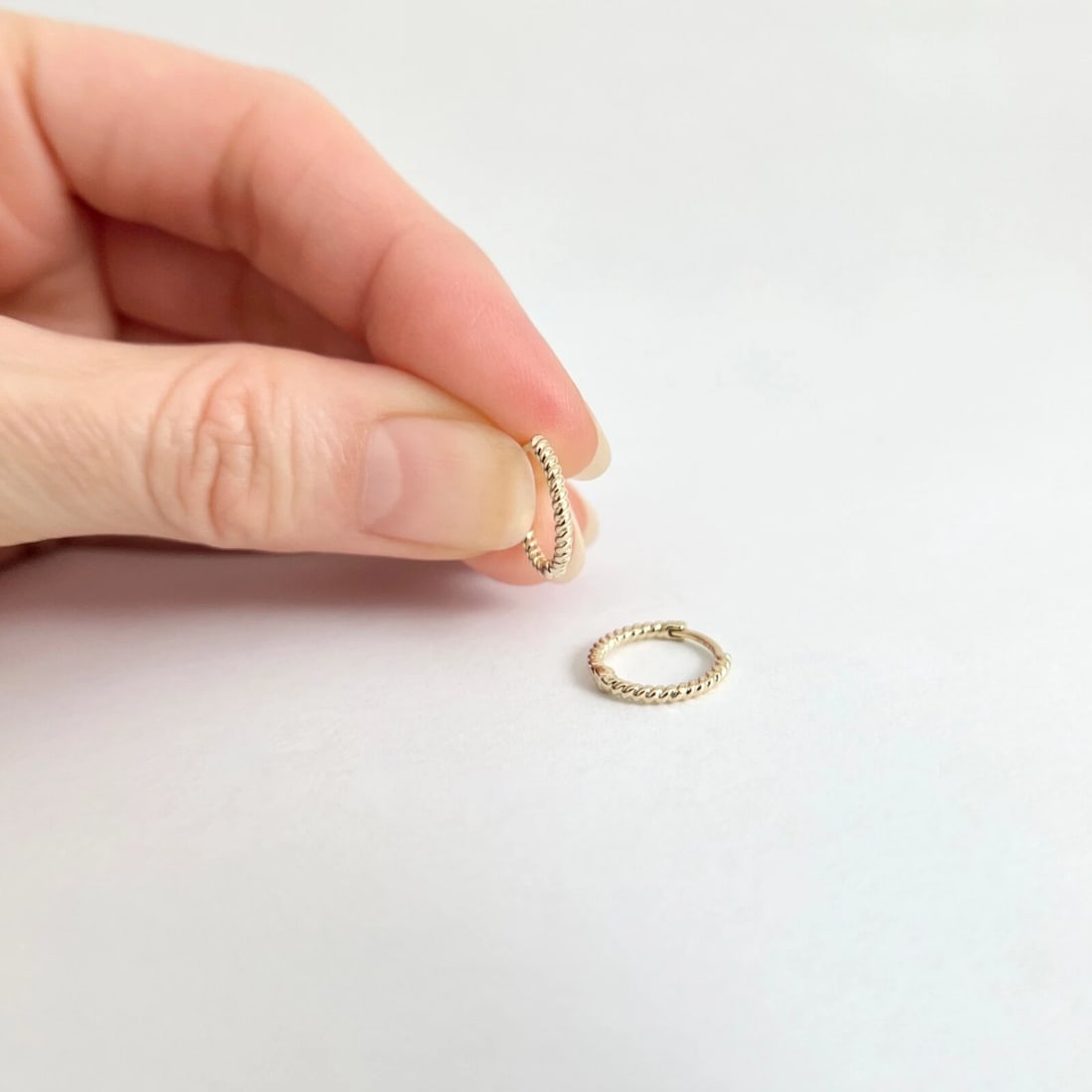 Thin Twisted Rope Huggie Hoop Earrings 14K Yellow Gold, 11.6 mm - 4