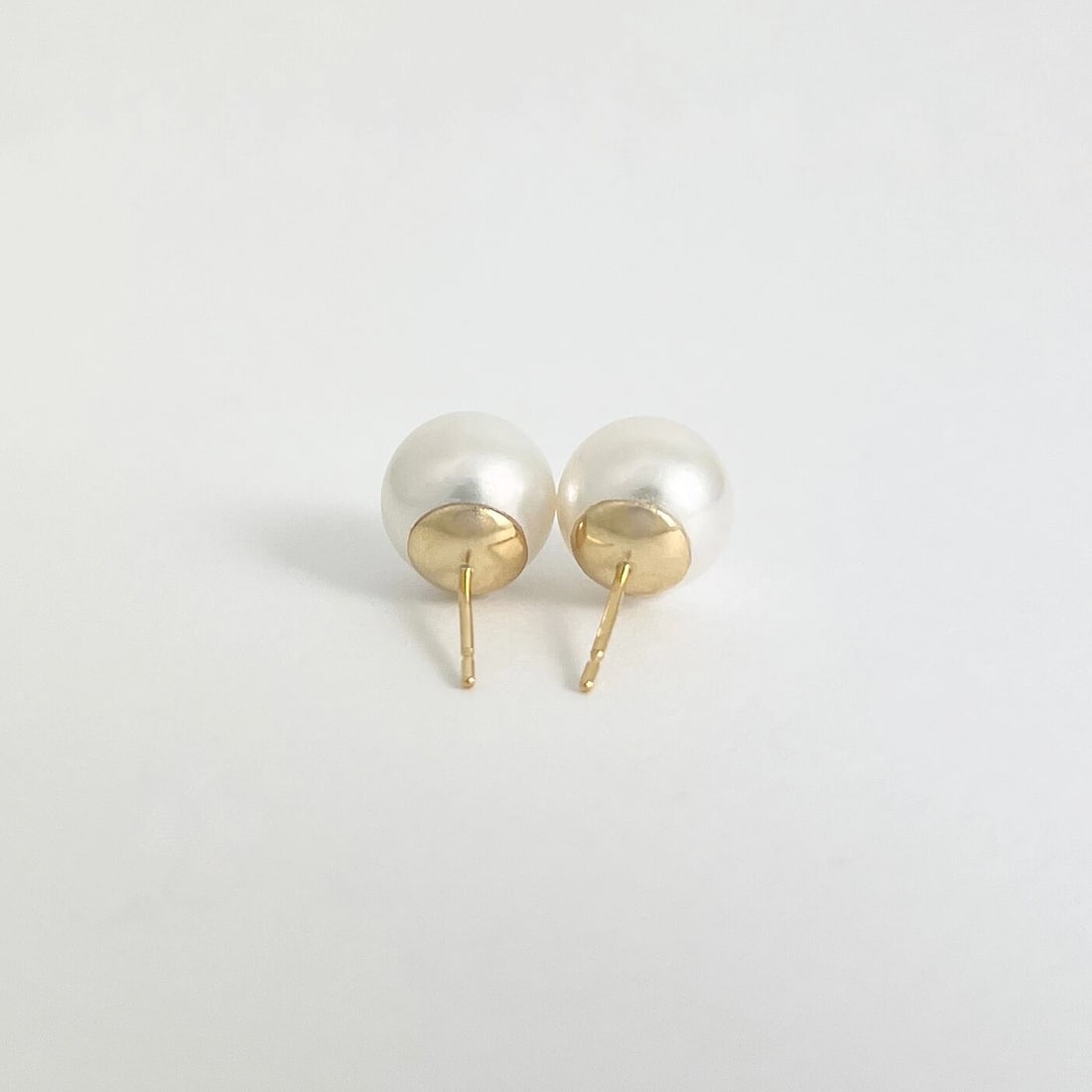 Round Cultured Pearl Stud Earrings 14K Yellow Gold, 9 mm - 9.5 mm - 4