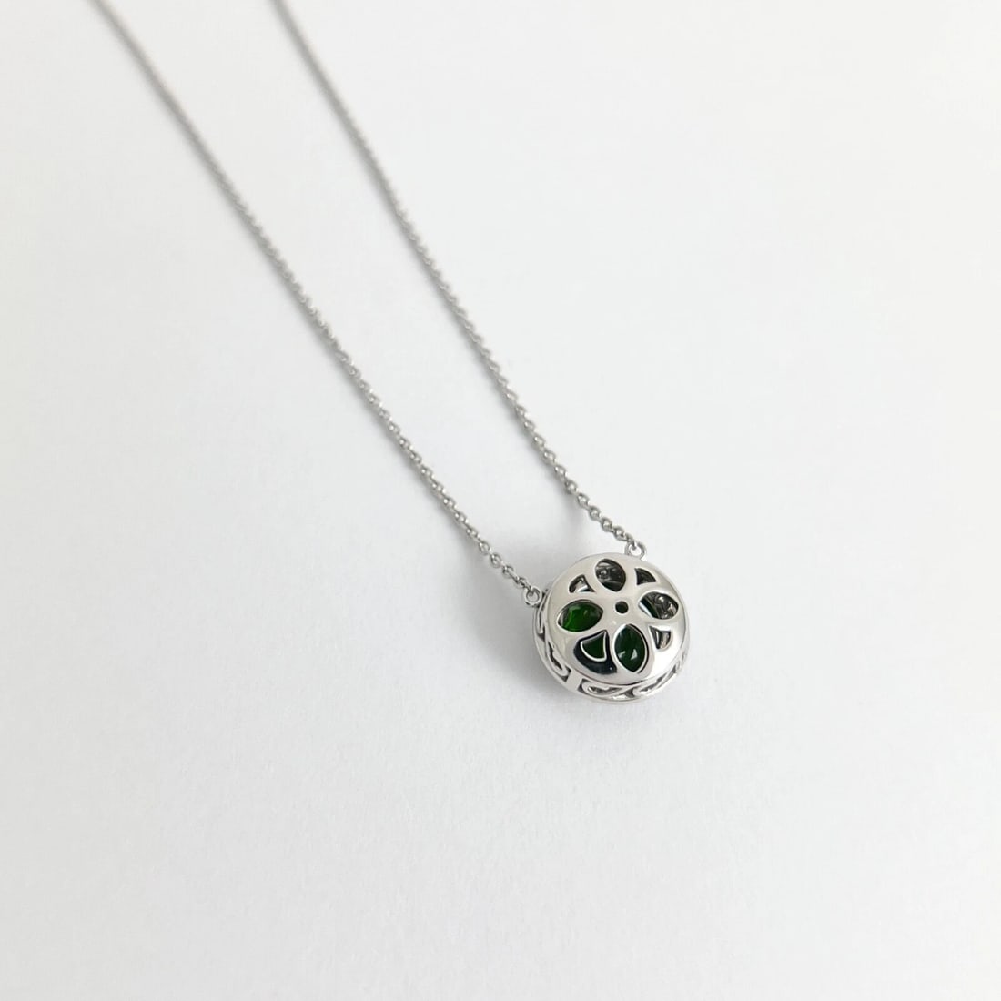 Round Green Chrome Diopside Diamond Halo Pendant Necklace 14K White Gold 1.64 TW - 6
