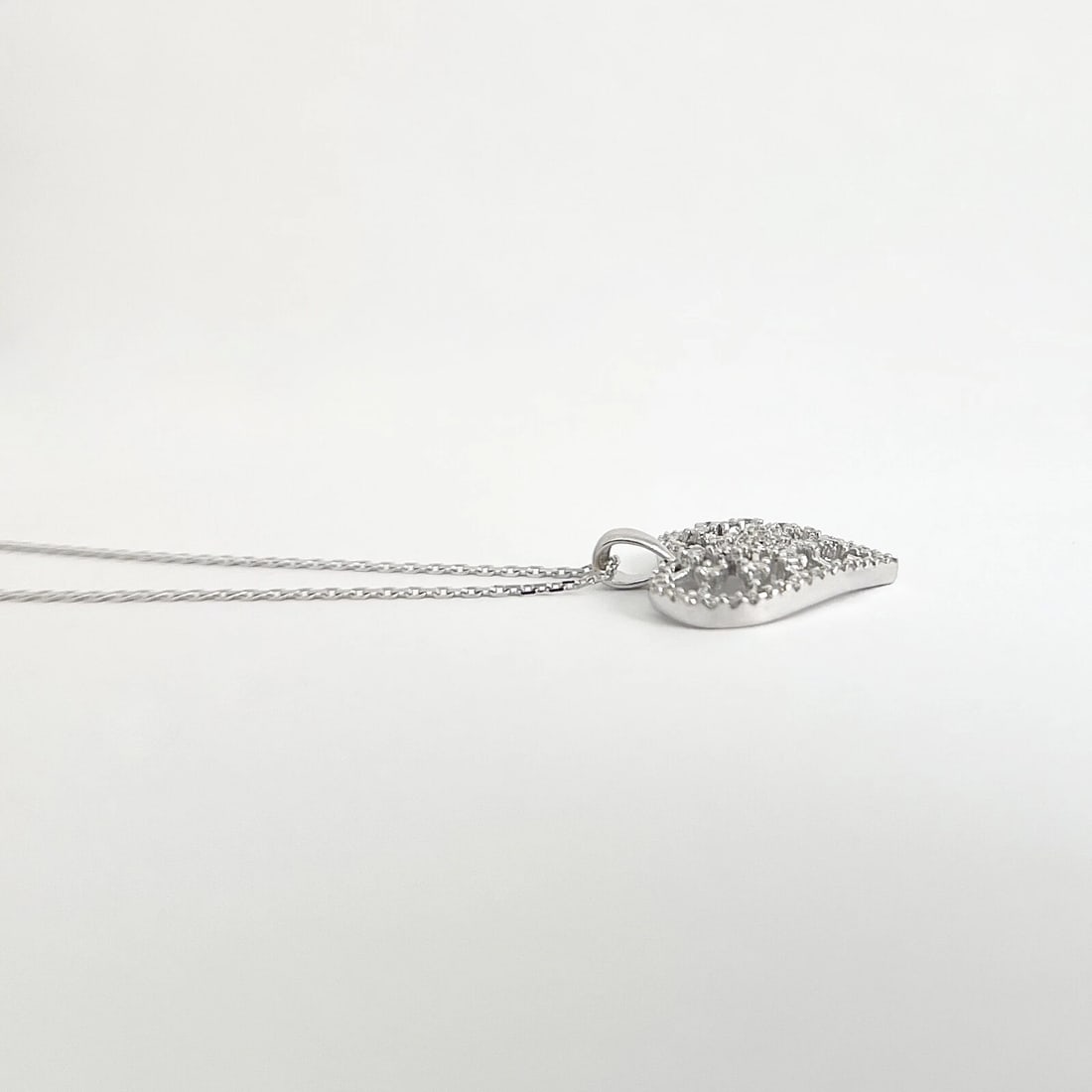 Diamond Filigree Heart Pendant Necklace 14K White Gold .75 CTW - 5