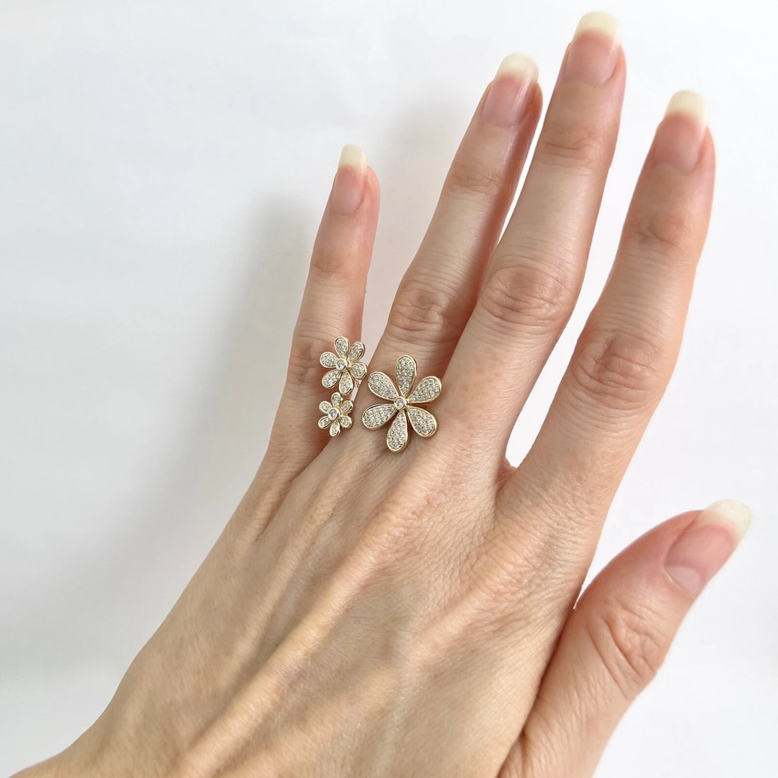 Pave Diamond Flower Statement Wrap Ring 14K Yellow Gold 1.01 CTW - 3