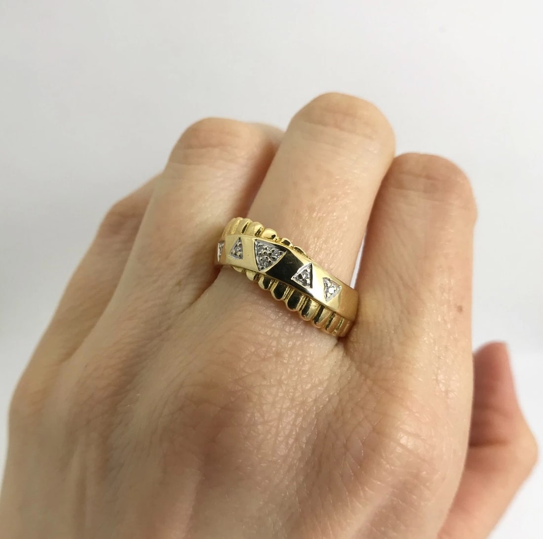 Diamond Triangle Fringe Wave Statement Ring 18K Yellow Gold, Size 7.5, 5.7 Grams - 6