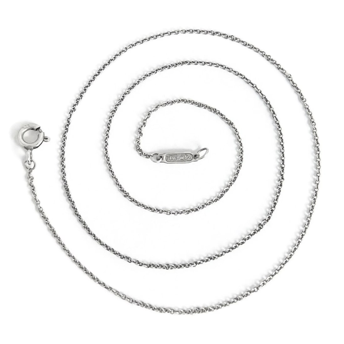 Tiffany & Co. Cable Chain Necklace Sterling Silver, 16 Inches, 1.00 Grams: Title: Tiffany & Co. Cable Chain Necklace Sterling Silver, 16 Inches, 1.00 Grams Description: Tiffany & Co. Cable Chain Necklace Sterling Silver, 16 Inches, 1.00 Grams This is such a great necklace! P