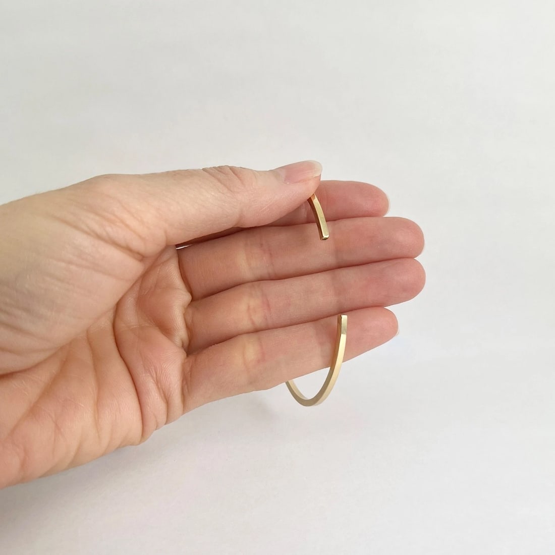 Gold Cuff Bangle Bracelet with Accent Diamonds 18K Yellow Gold, 9.04 Grams - 3