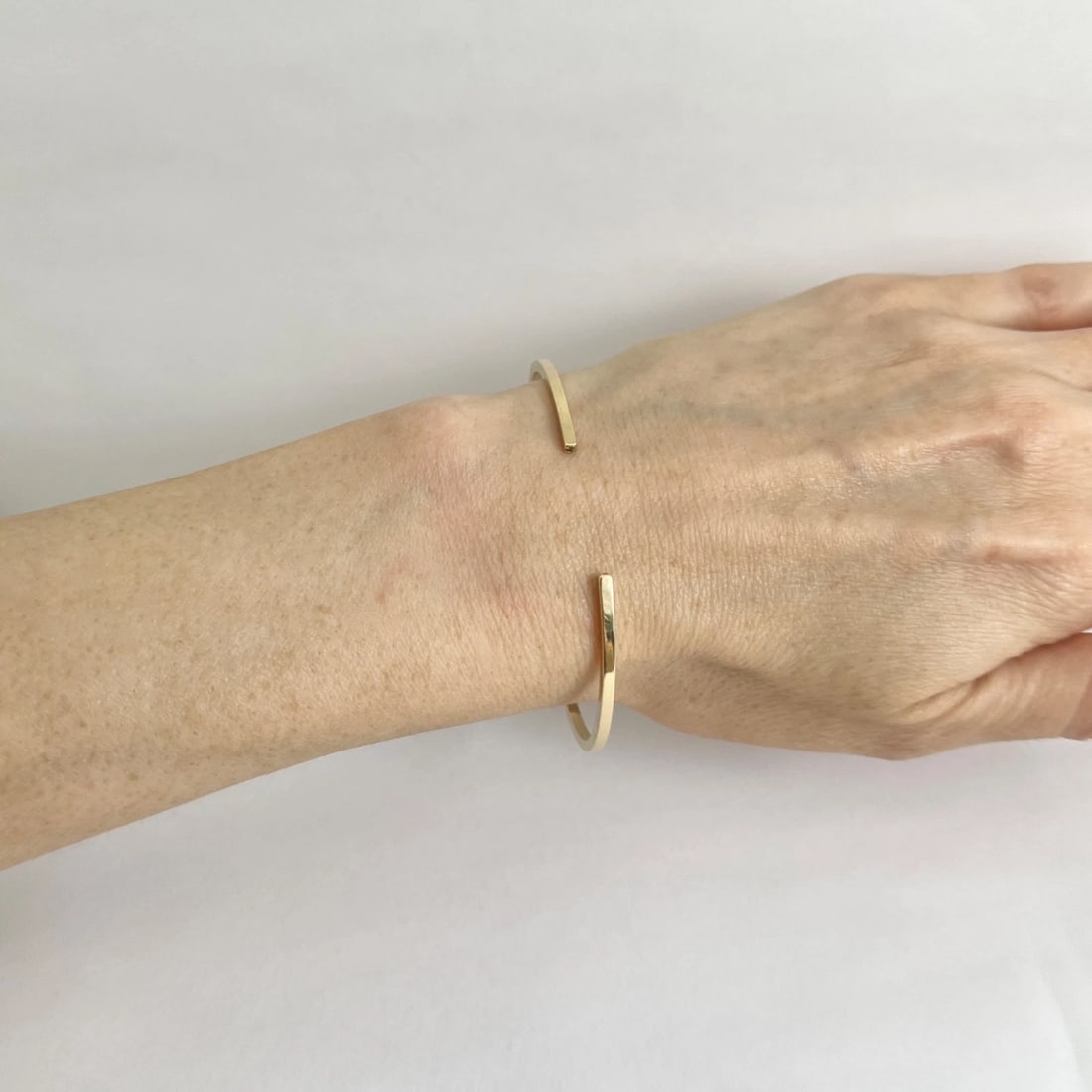 Gold Cuff Bangle Bracelet with Accent Diamonds 18K Yellow Gold, 9.04 Grams - 7