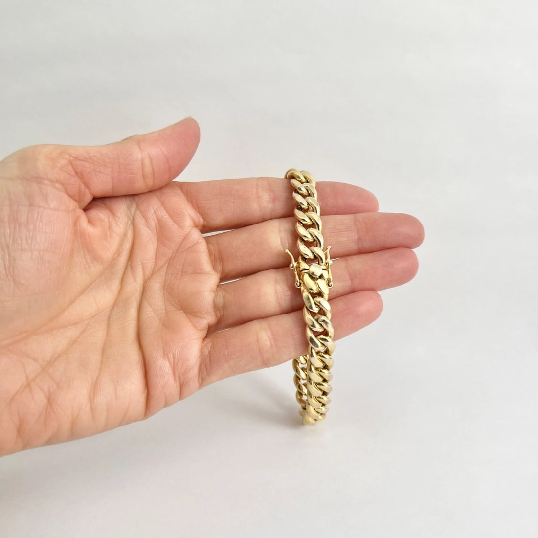 Men's Curb Cuban Chain Link Bracelet 10K Yellow Gold, 7.5 Inches, 17.06 Grams - 3