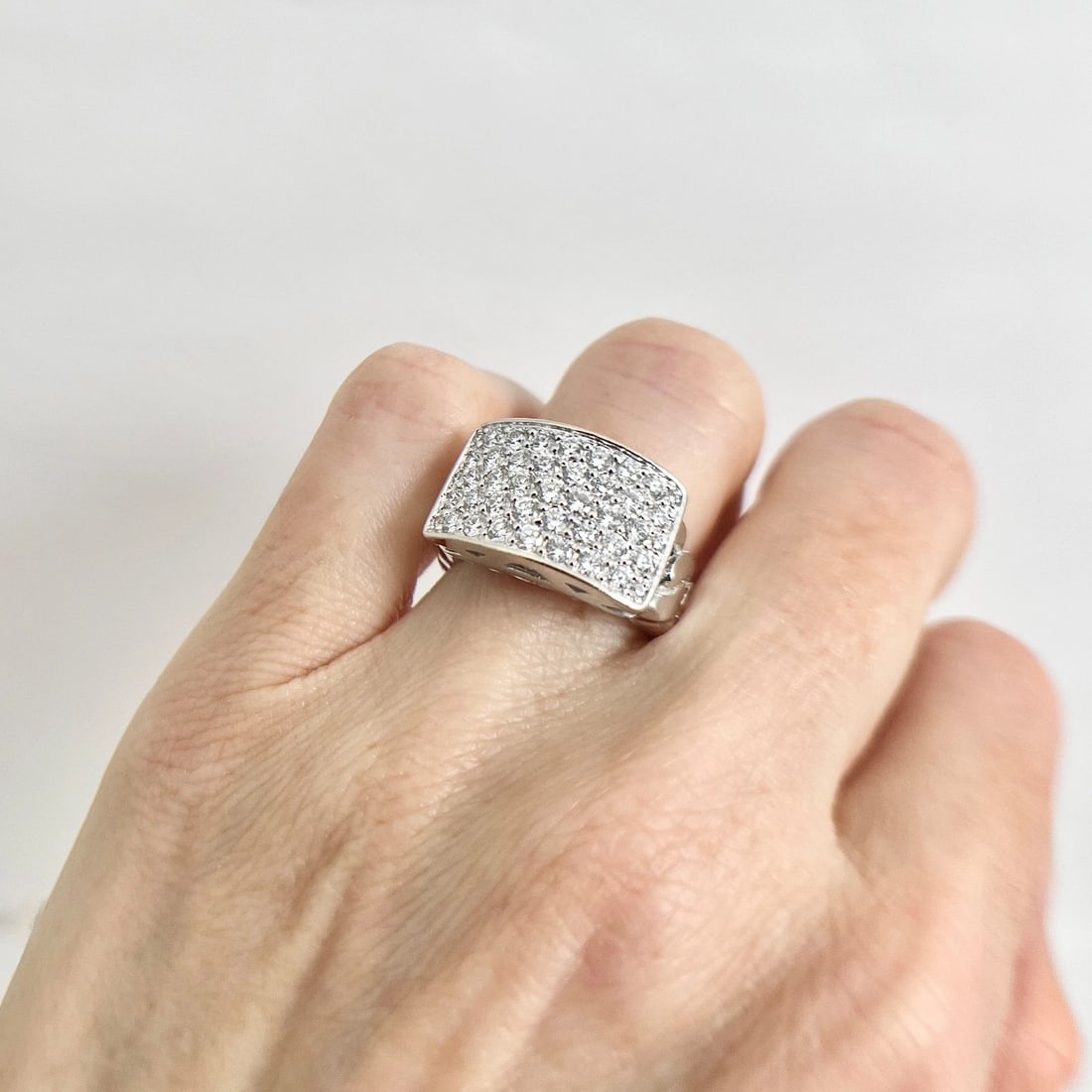 Men's Pave Cubic Zirconia Cuban Chain Link Ring 18K White Gold, 8.78 Grams - 3