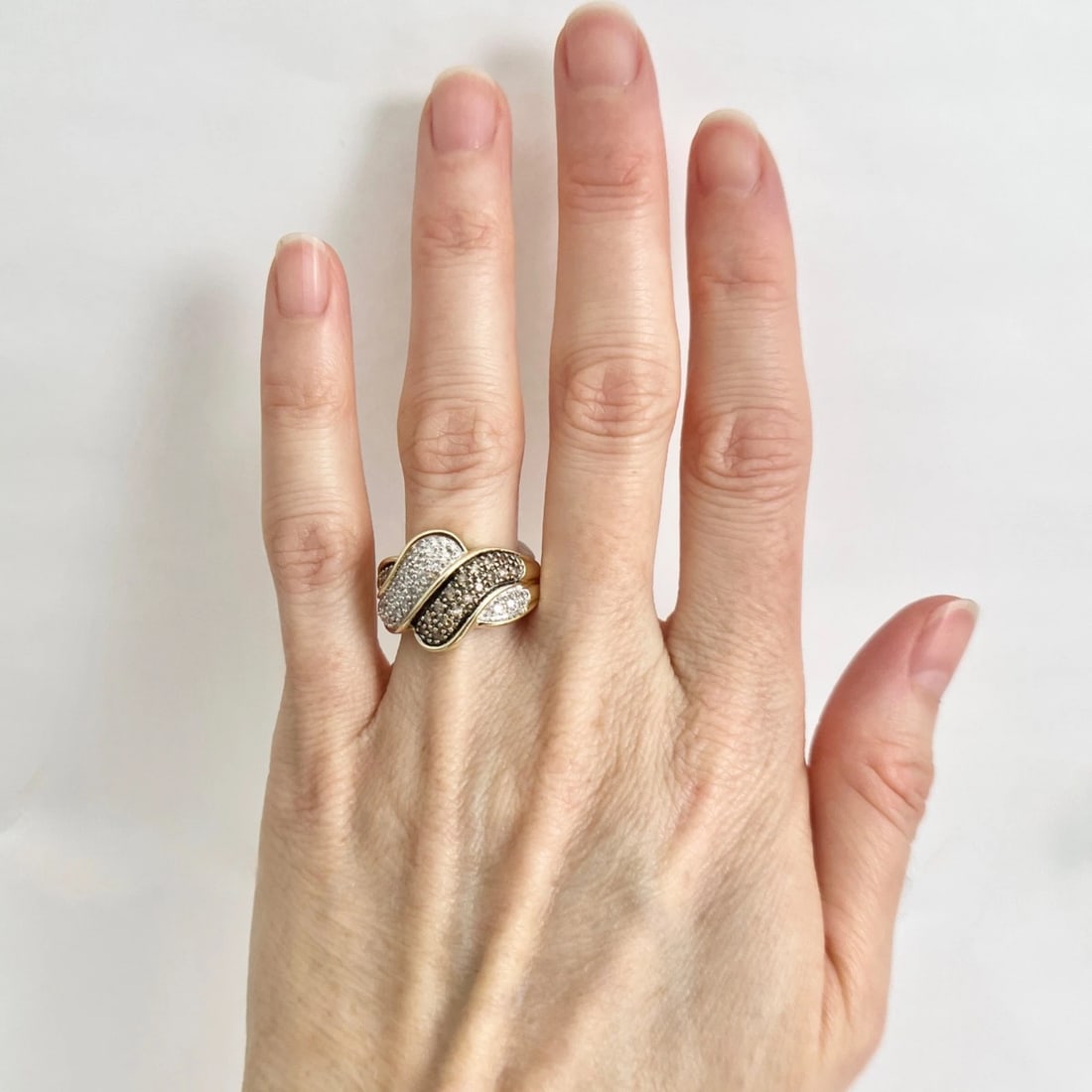 Cognac and White Diamond Cocktail Statement Ring 14K Yellow Gold, 5.36 Grams - 2