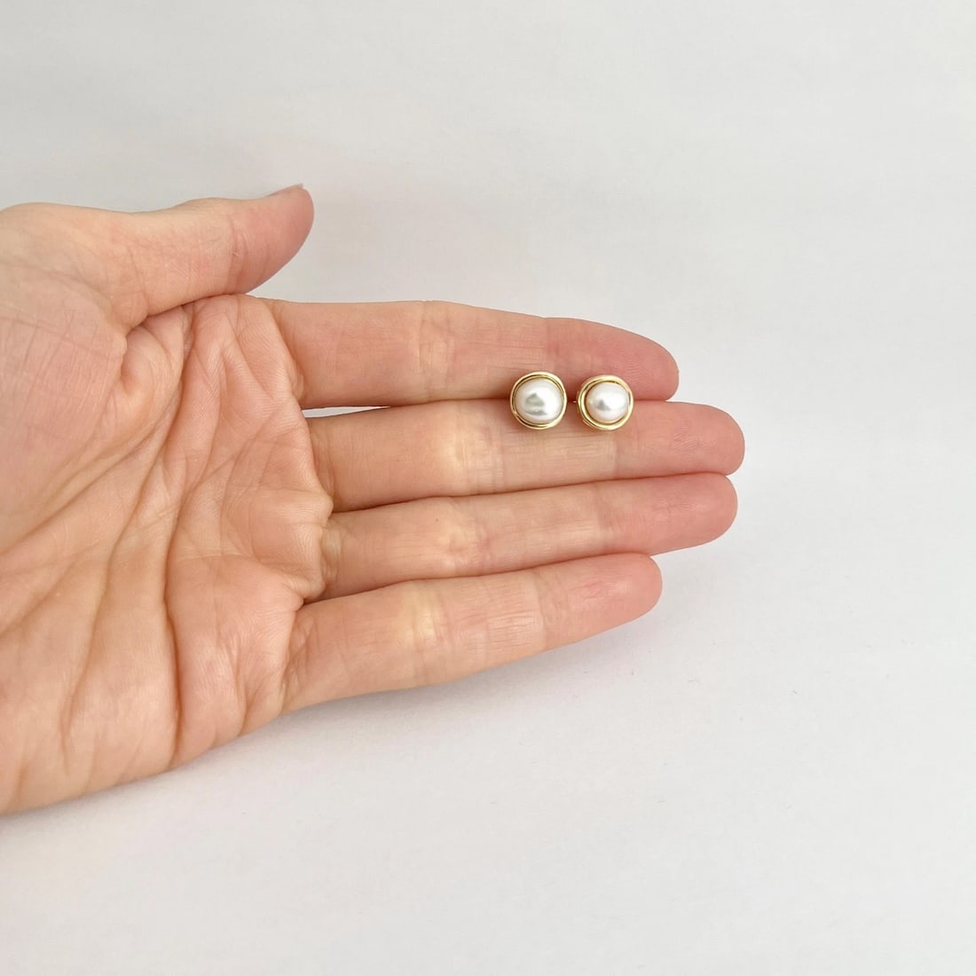 Baroque Pearl Bezel Stud Earrings 14K Yellow Gold, 2.30 Grams - 2