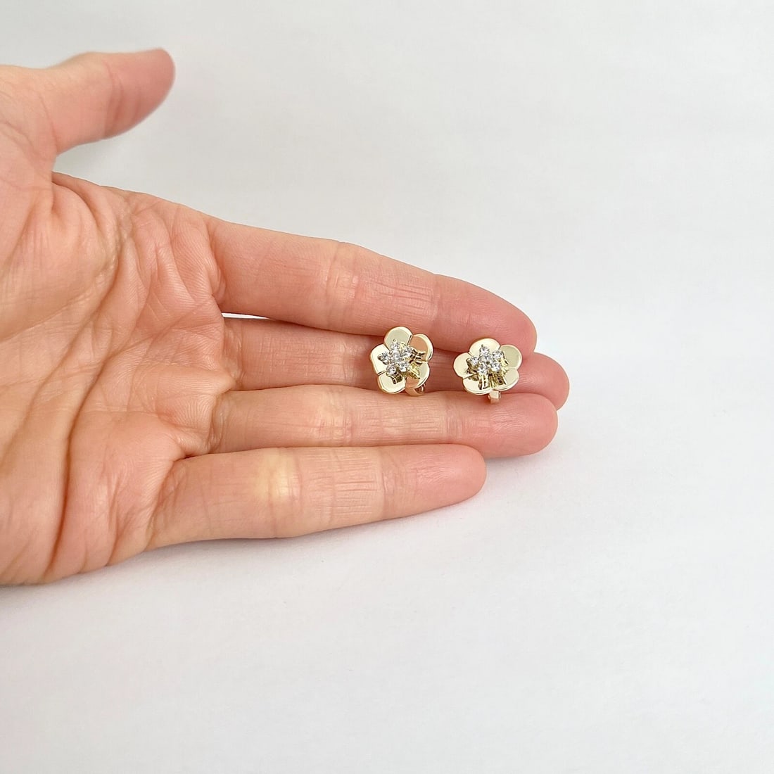 Estate CZ Cubic Zirconia Flower Huggie Stud Earrings 10K Yellow Gold, 3.10 Grams - 2