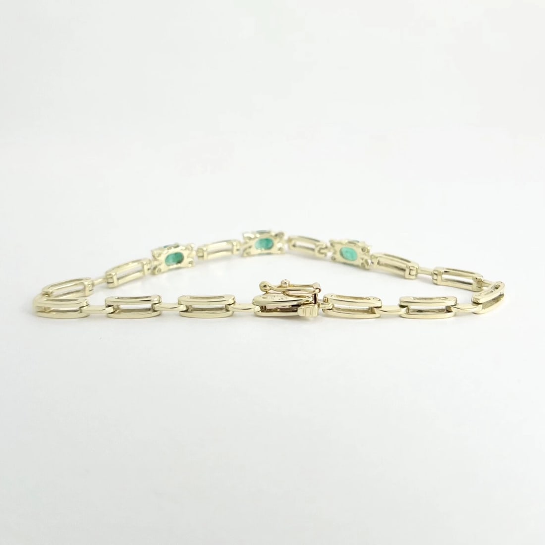 Oval Green Emerald Gemstone Diamond Bracelet 14K Yellow Gold, 7.74 Grams - 6
