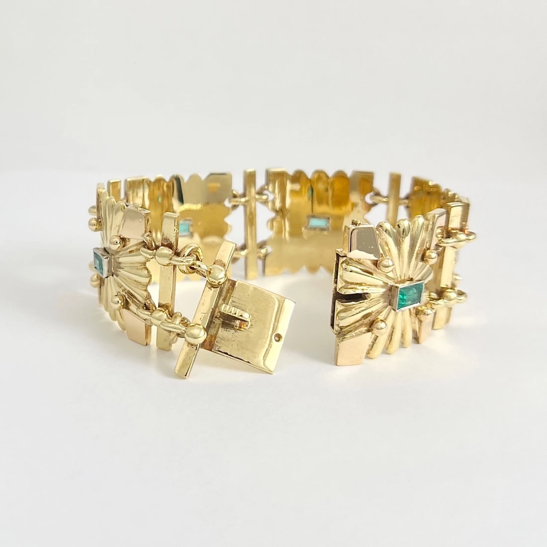 Antique Art Deco Green Emerald Square Link Bracelet 18K Yellow Gold, 92.51 Grams - 8