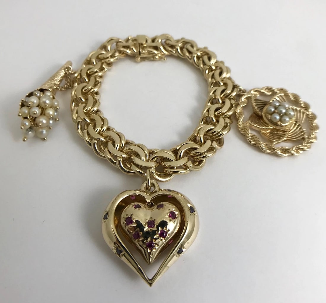 Vintage 1960's Pearl Dreamcatcher Heart Charm Bracelet 14K Yellow Gold, 81.9 Gr - 7