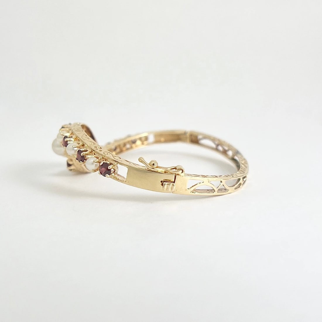 Vintage 1940's Pearl Garnet Filigree Bangle Bracelet 12K Yellow Gold, 13.17 Gram - 6