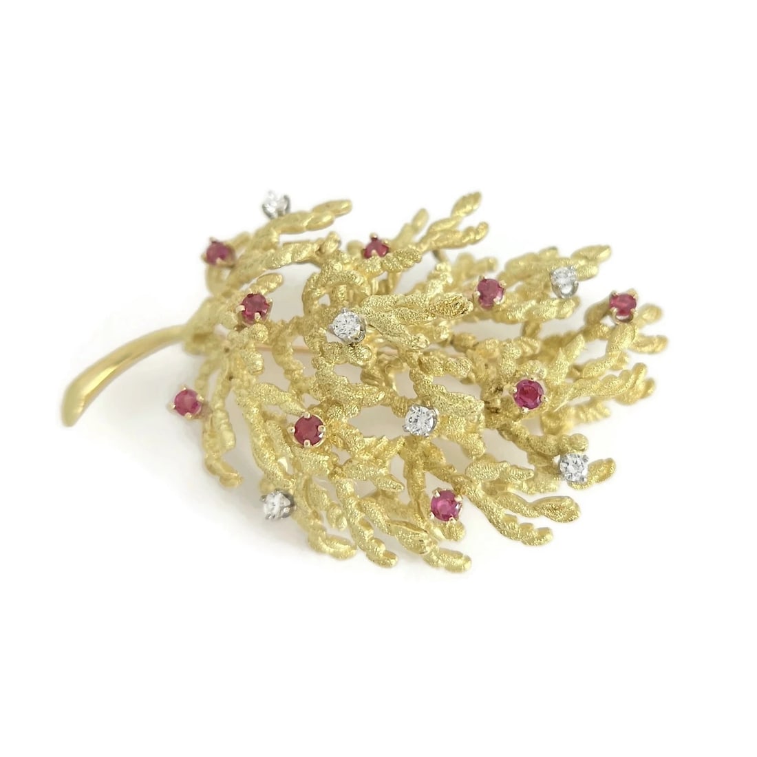 Vintage 1960's Ruby Diamond Textured Branch Brooch Pin 18K Yellow Gold, 24.39 Gr (1 of 8)