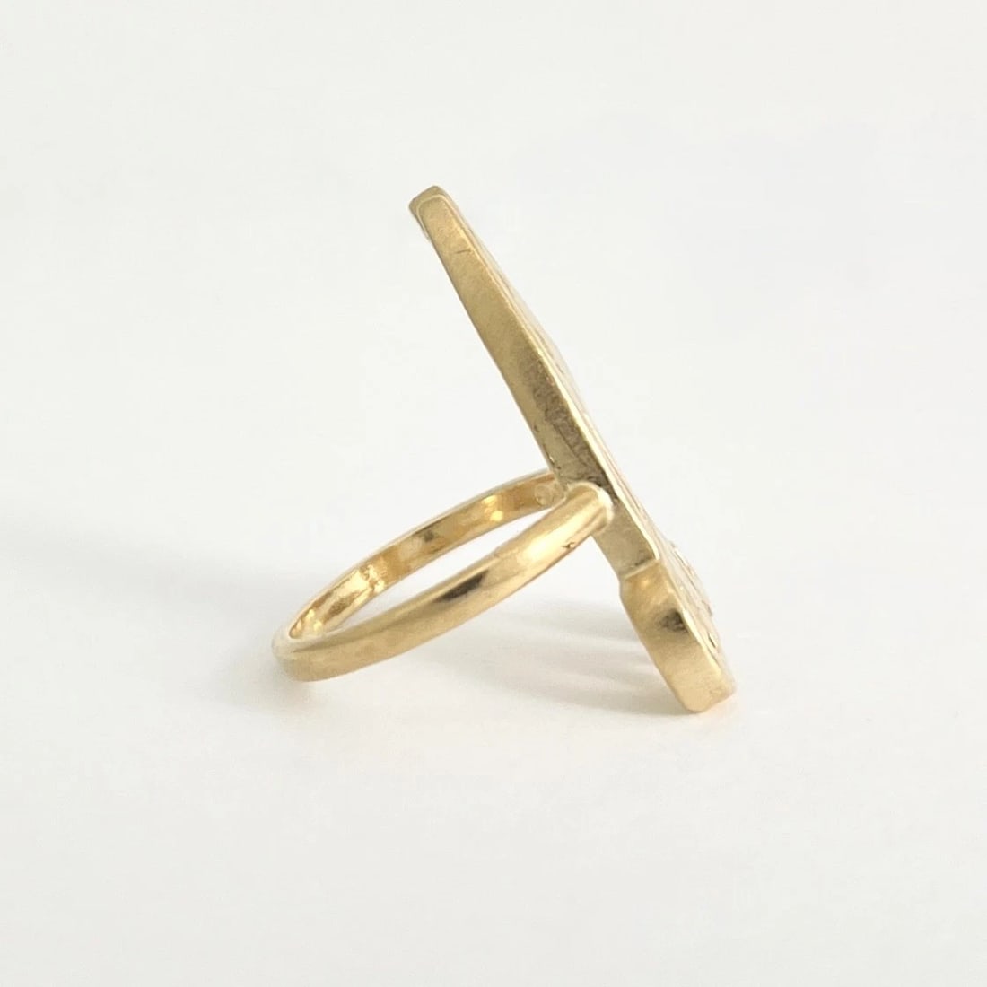 Vintage 1980's Letter M Initial Ring 14K Yellow Gold, 4.44 Grams - 5
