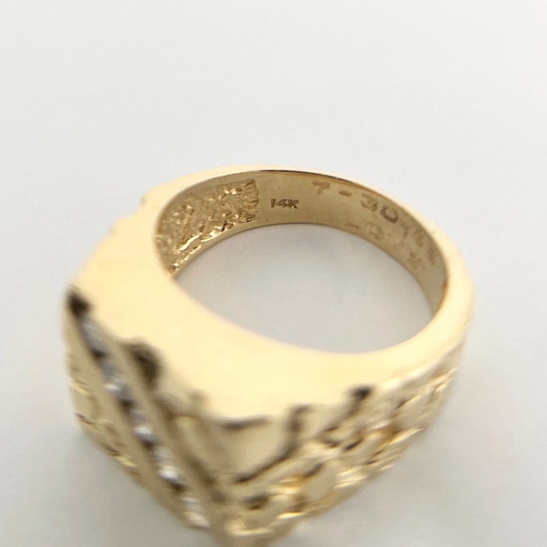 Vintage 1980's Men's Diamond Flat Top Nugget Ring 14K Yellow Gold, 9.38 Grams - 9