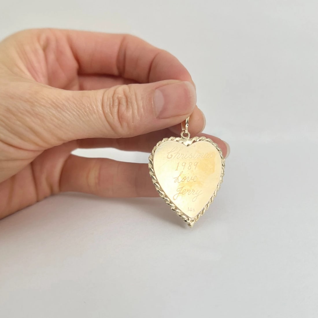 Vintage 1980's Letter L Heart Locket Necklace Pendant 14K Yellow Gold, 6.76 Gram - 7