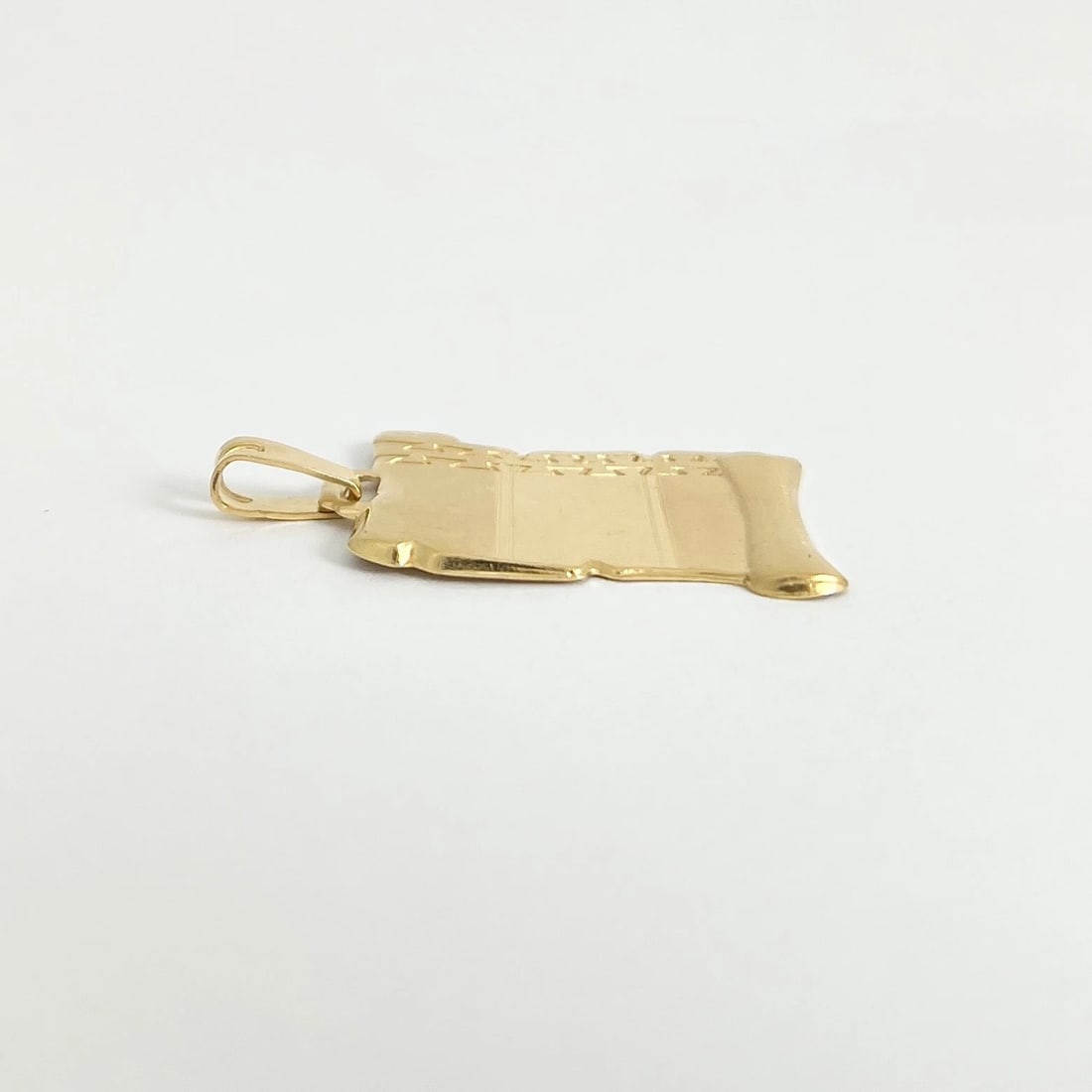 Vintage Parchment Scroll Pendant Charm 18K Yellow Gold, 4.73 Grams - 4
