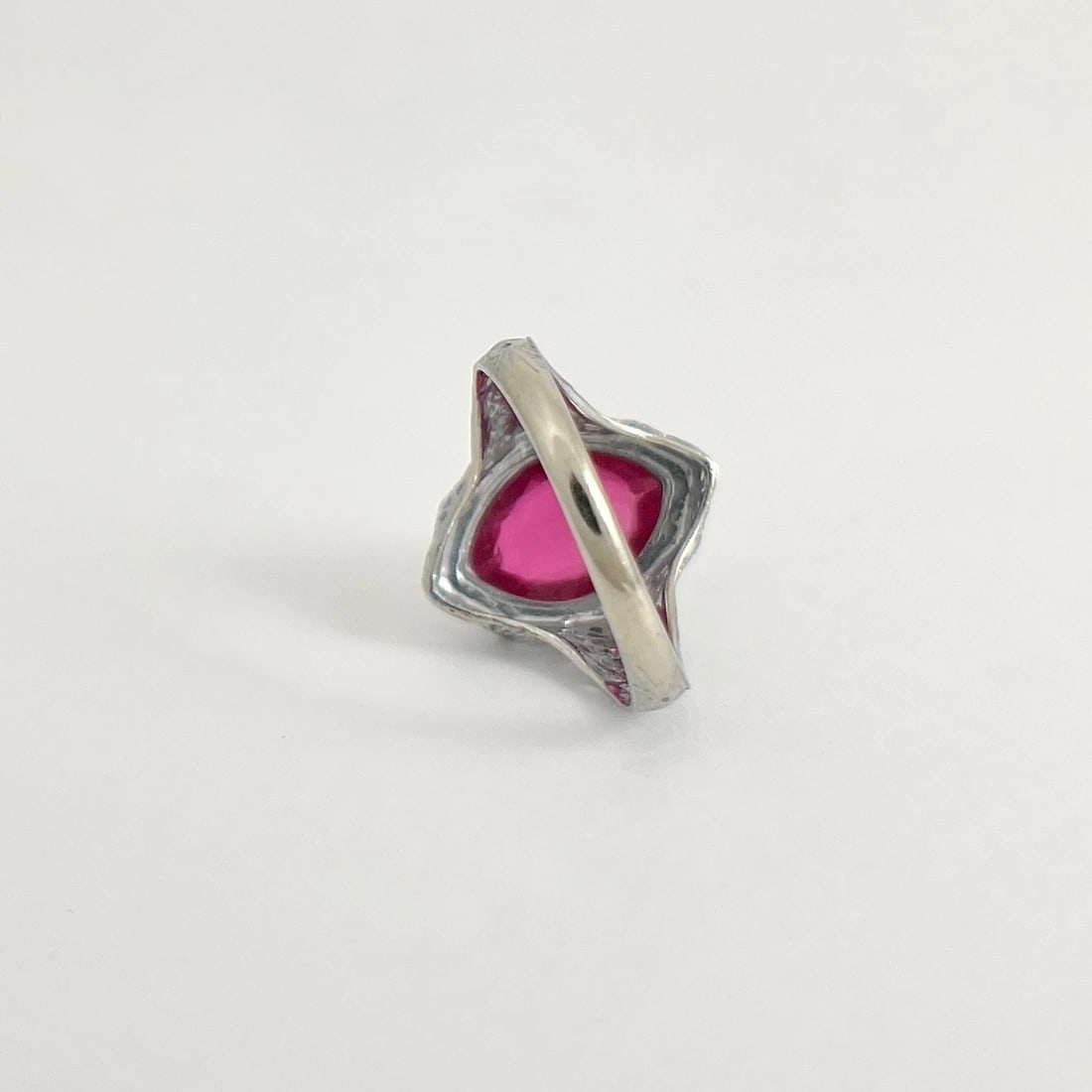 Vintage 1950's Lab-Created Ruby Marquise Filigree Ring 14K White Gold, 3.28 Gram - 7