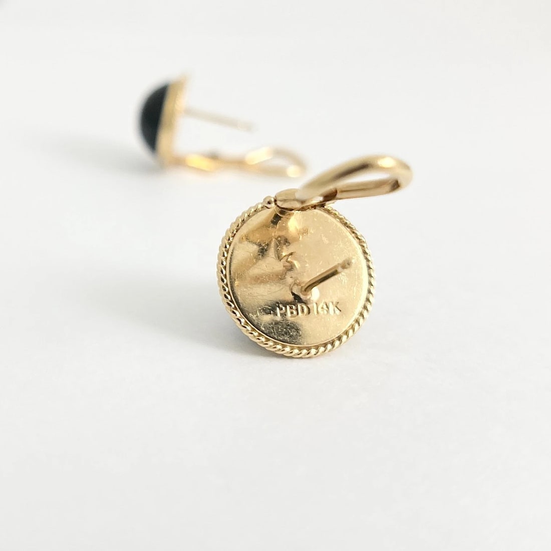 Vintage 1950's Round Black Onyx Drop Stud Earrings 14K Yellow Gold, 5.38 Grams - 5
