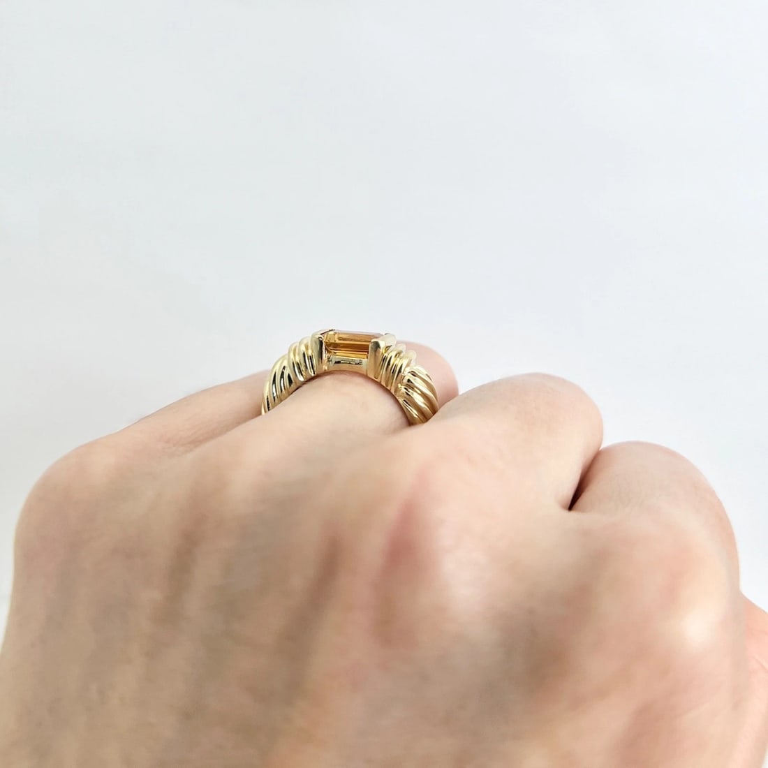 Vintage 1960's Orange Citrine Gemstone Band Ring 14K Yellow Gold, 6.33 Grams - 4