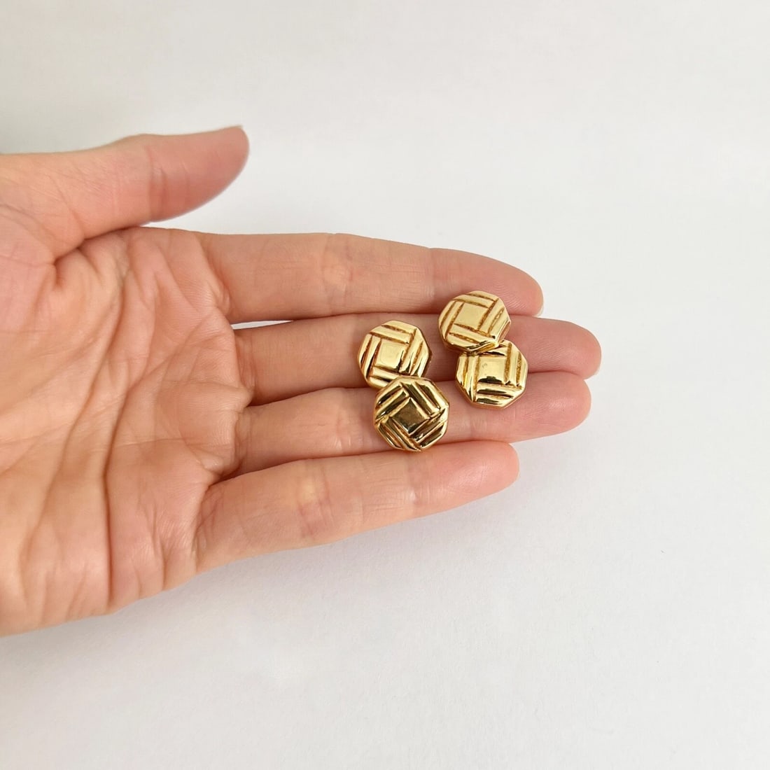 Vintage Geometric Octagon Cufflinks 18K Yellow Gold, 5.78 Grams - 4