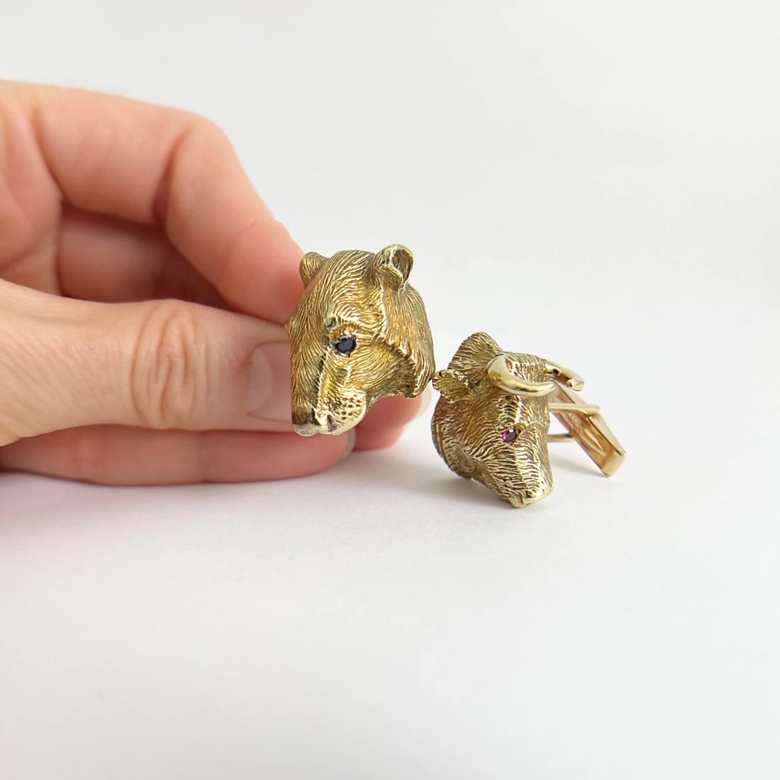 Vintage Bull Bear Ruby Sapphire Animal Cufflinks 18K 14K Yellow Gold, 26.39 Gram - 3