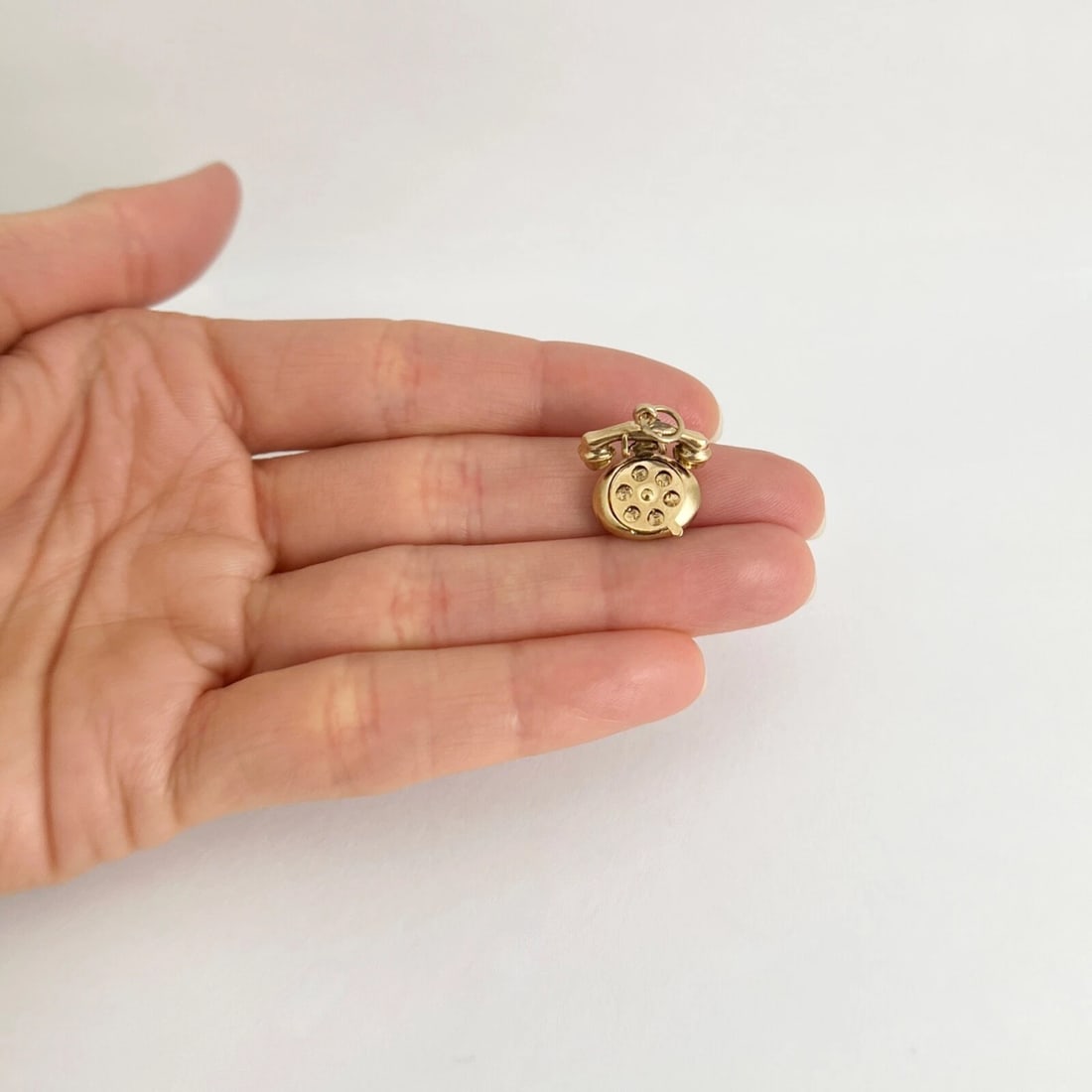 Vintage 1950's Rotary Telephone Movable Charm 14K Yellow Gold, 2.32 Grams - 5