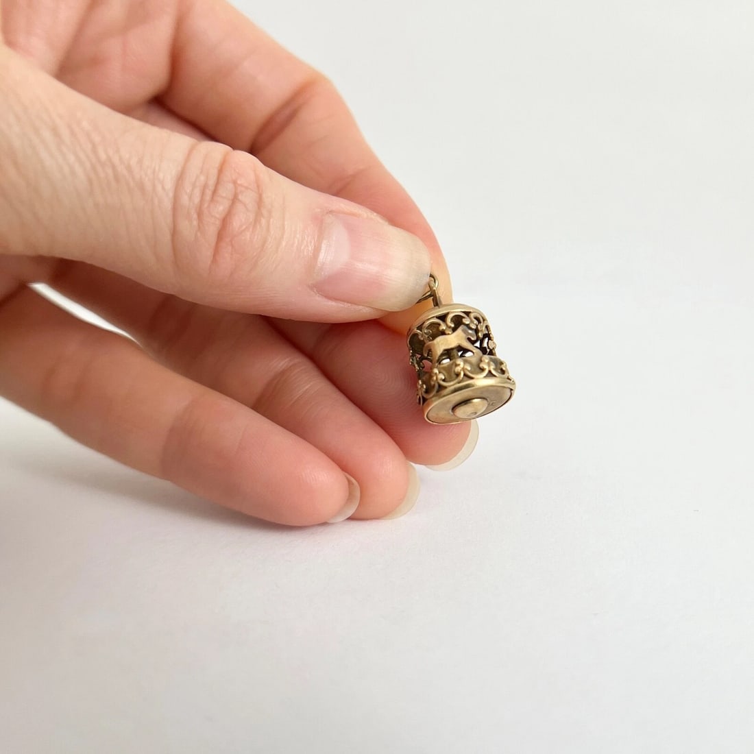 Vintage 1950's Carousel Merry-Go-Round Movable Charm 14K Yellow Gold, 2.91 Grams - 4