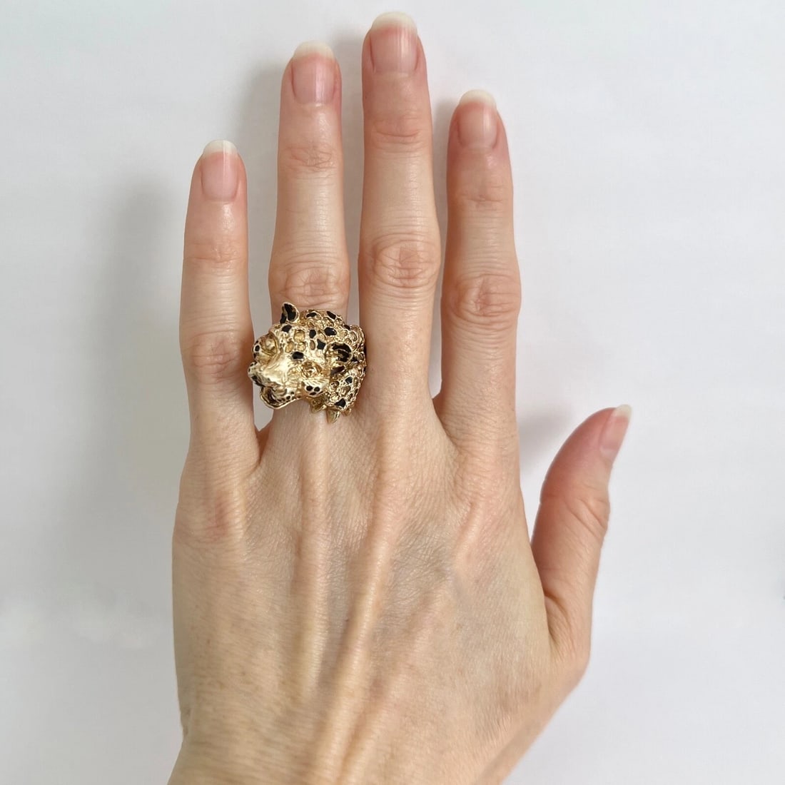 Vintage 1950's Black Enamel Leopard Cheetah Jaguar Ring 12K Yellow Gold 11.25 Gr - 2