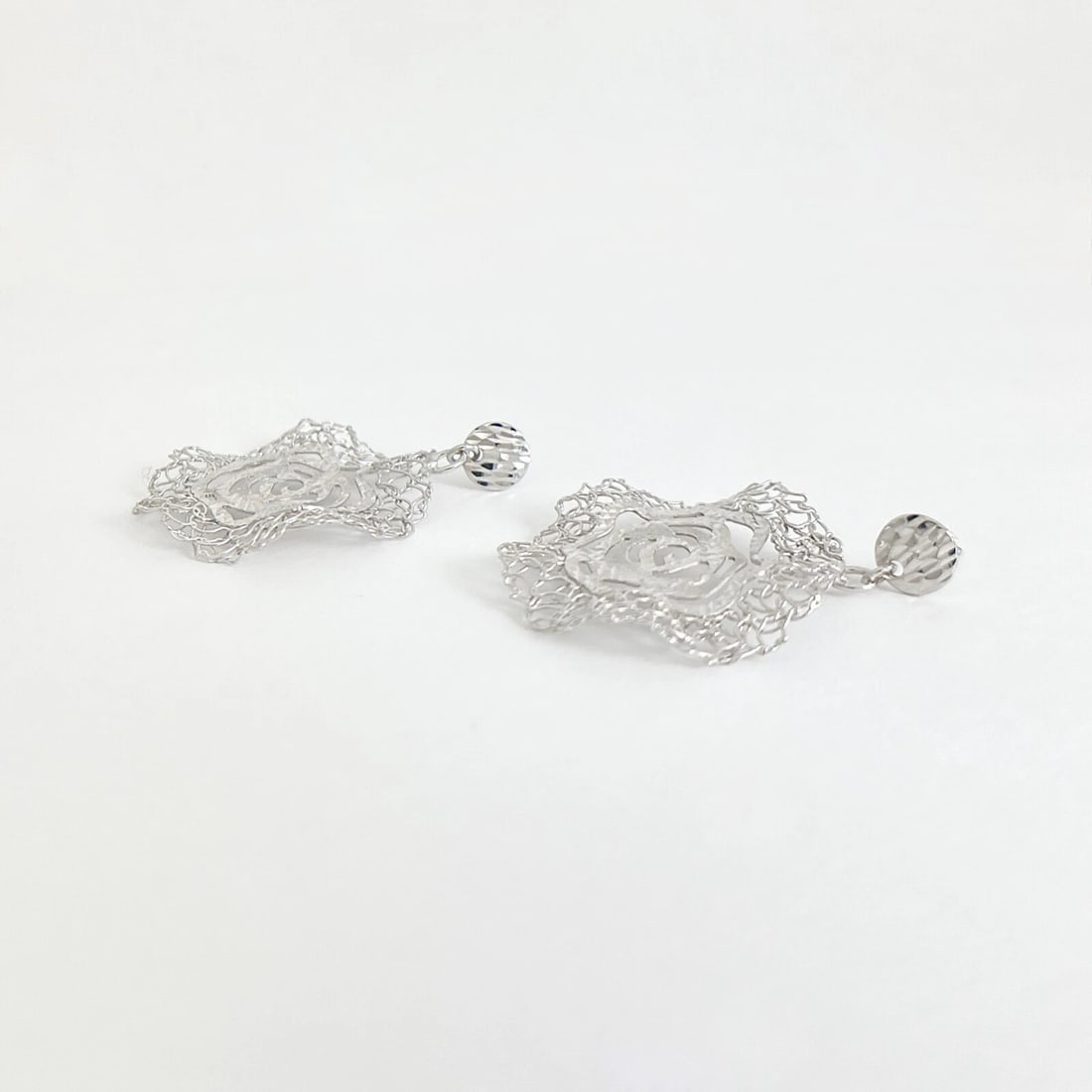 Vintage Italian Round Filigree Dangle Drop Earrings 14K White Gold, 4.51 Grams - 5