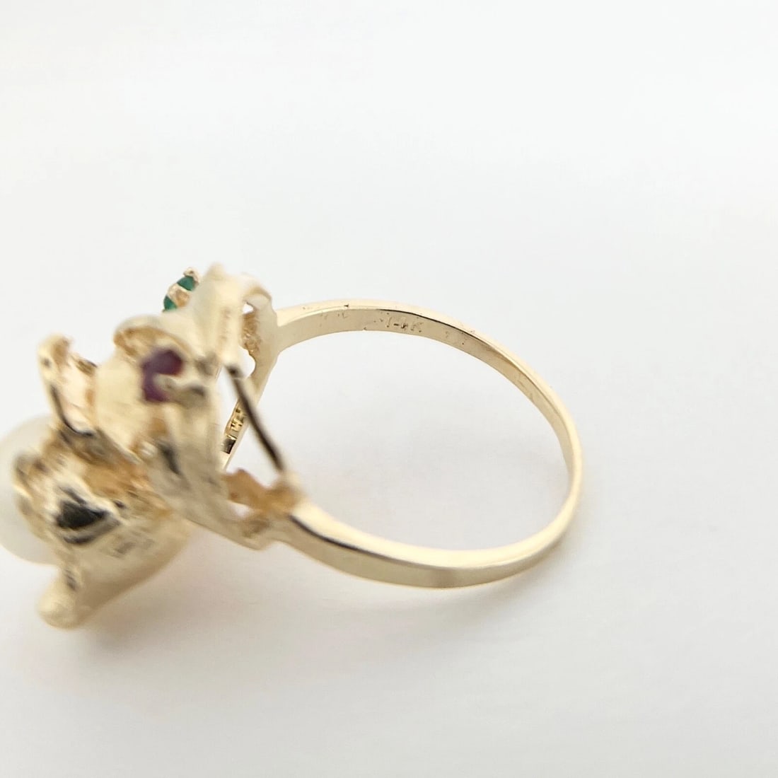 Vintage 1950's Pearl Ruby Emerald Cocktail Ring 14K Yellow Gold, 6.49 Grams - 8