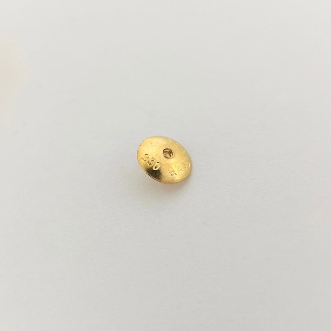 Vintage 1950's Filigree Flower Button Stud Earrings 22K Yellow Gold, 3.80 Grams - 7