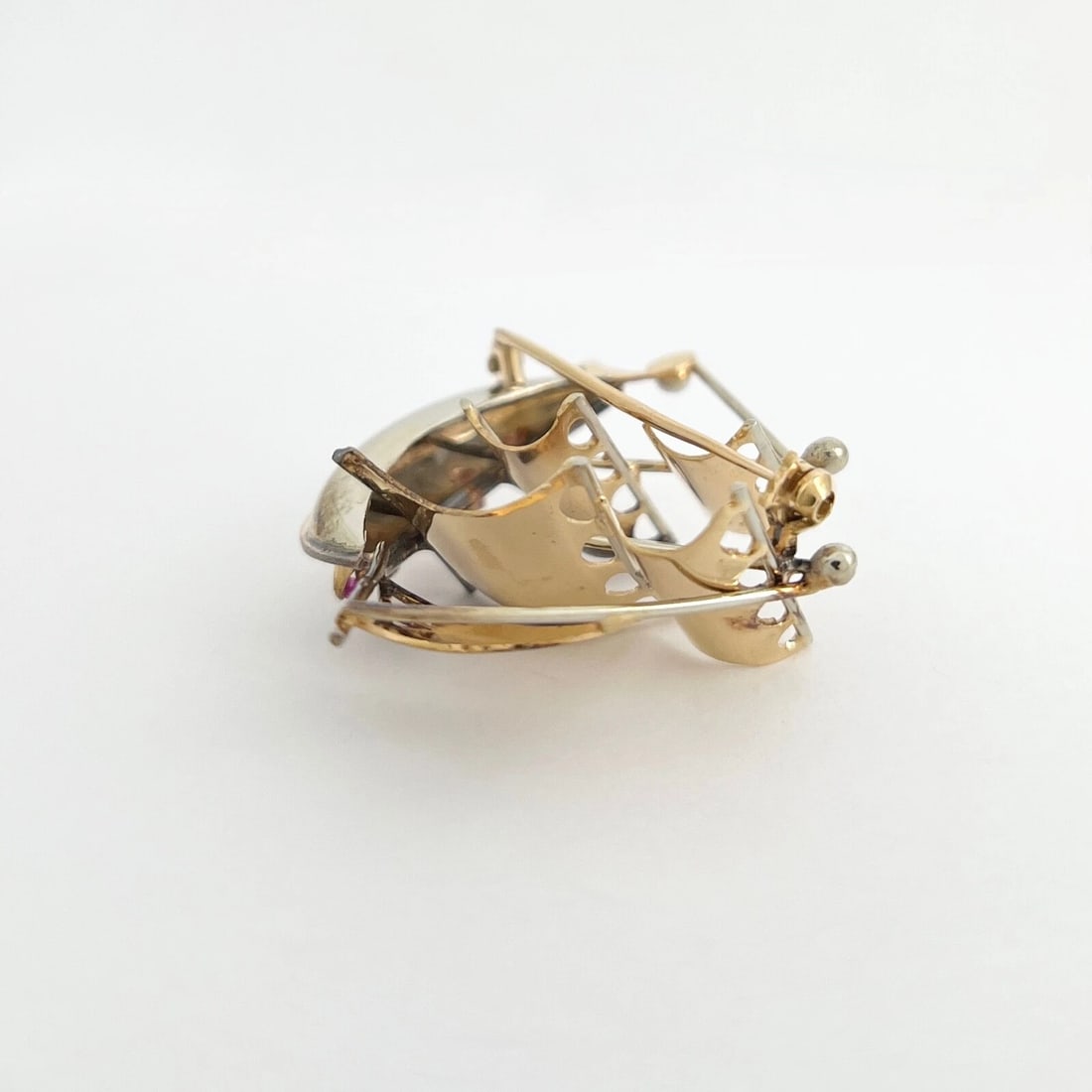 Vintage 1940's Ruby Sailing Ship Boat Brooch 18K Yellow Gold, 10.56 Grams - 7