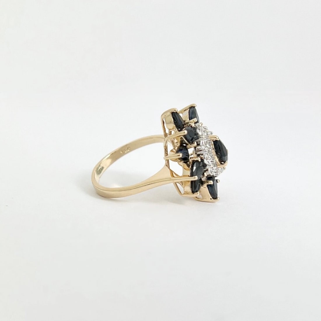 Vintage Pear Blue Sapphire Diamond Cocktail Ring 14K Yellow Gold, 4.38 Grams - 6