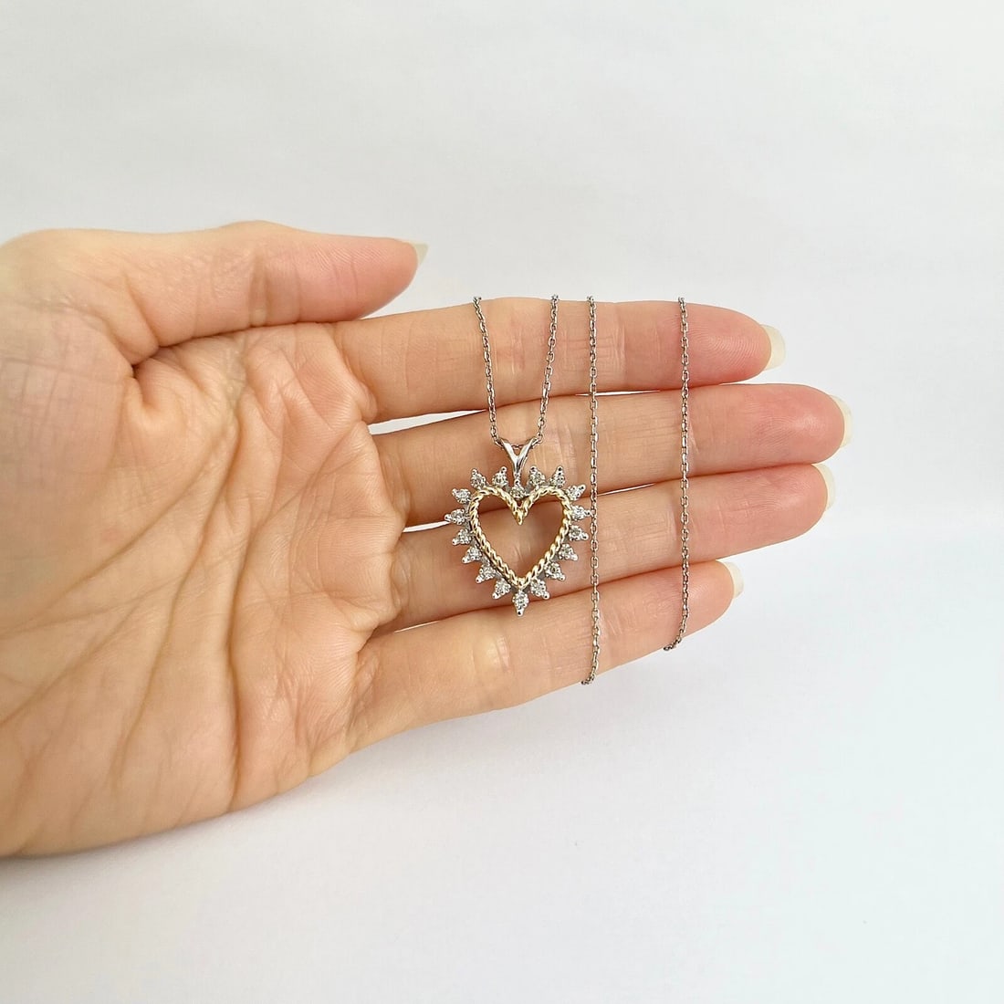 Vintage Two-Tone Diamond Heart Pendant Necklace 14K White Gold, 5.60 Grams - 2