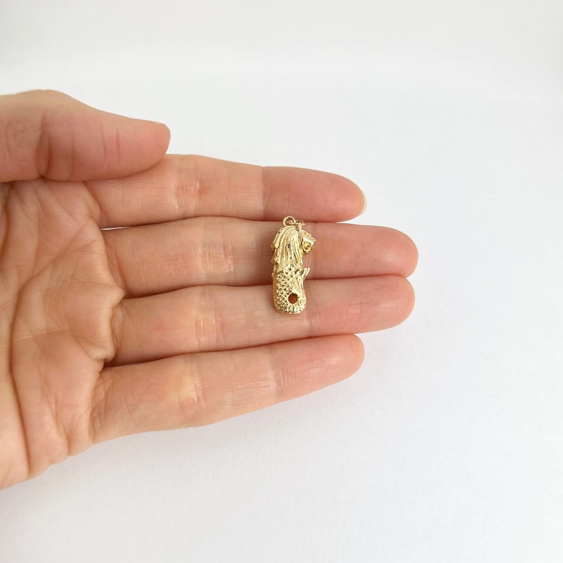 Vintage 1970's Merlion Mermaid Lion Pendant Charm 14K Yellow Gold, 5.40 Grams - 2